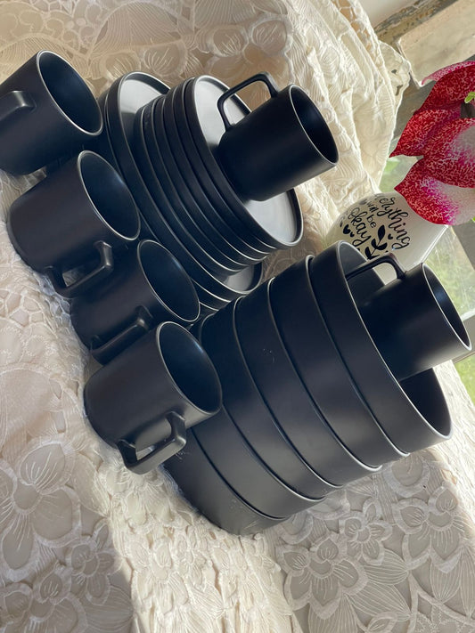 24pcs Black dinner set | - Elegant Households KE