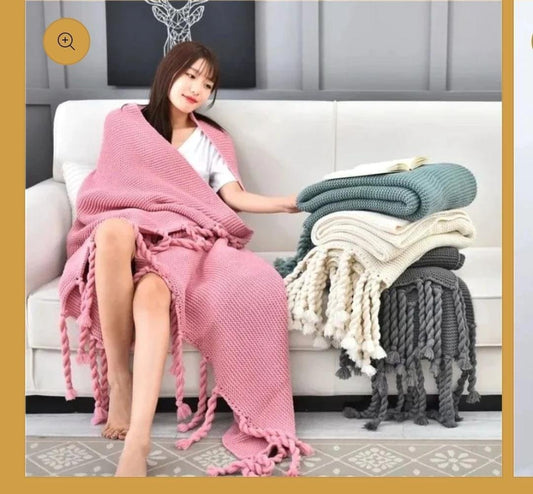Super soft knitted throw blanket with Tassels | - Elegant Households KE