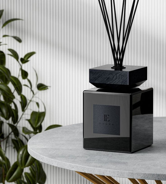 1000ml Extra Large Reed Diffuser – Vanilla & Gardenia | - Elegant Households KE