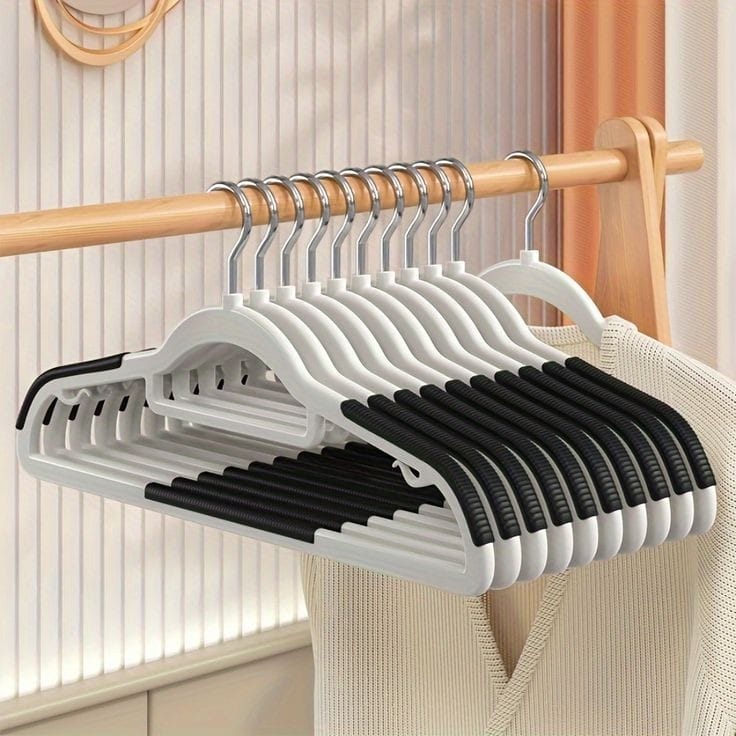 10pcs Household Hangers | - Elegant Households KE