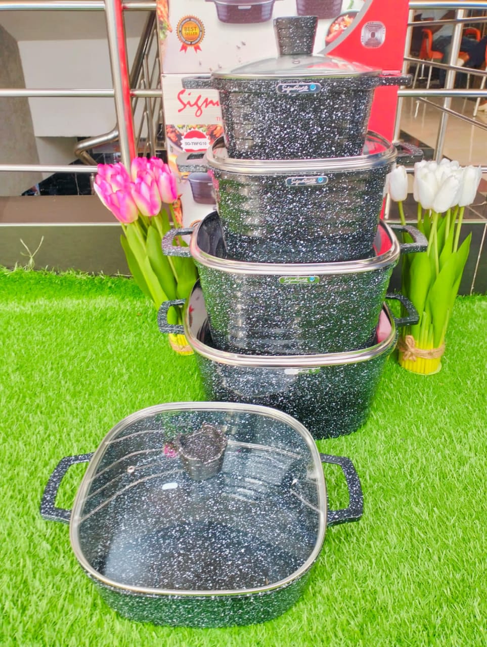 10pcs Signature Die cast Cookware Set | - Elegant Households KE