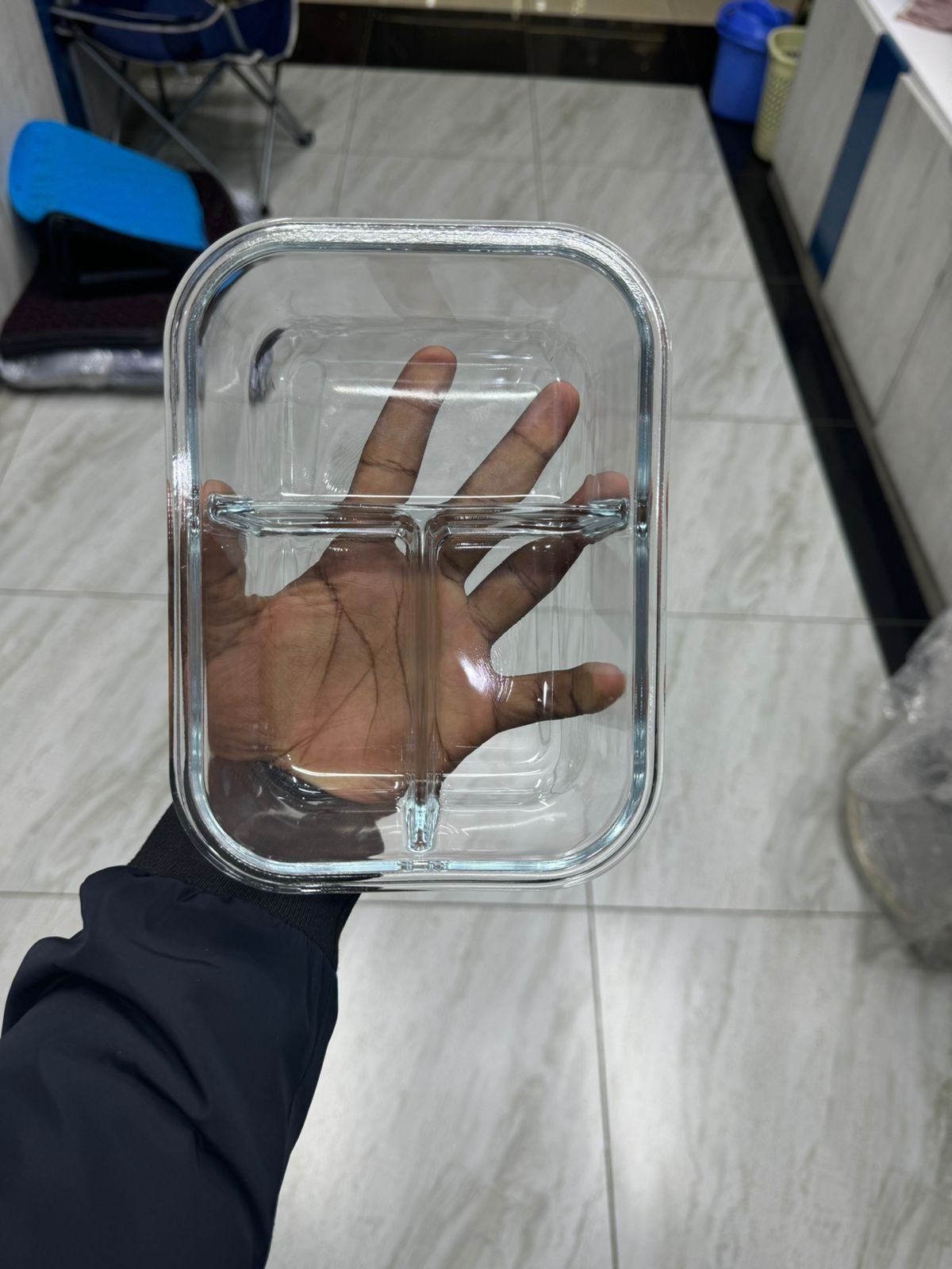 3 GRID GLASS LUNCH BOX | - Elegant Households KE