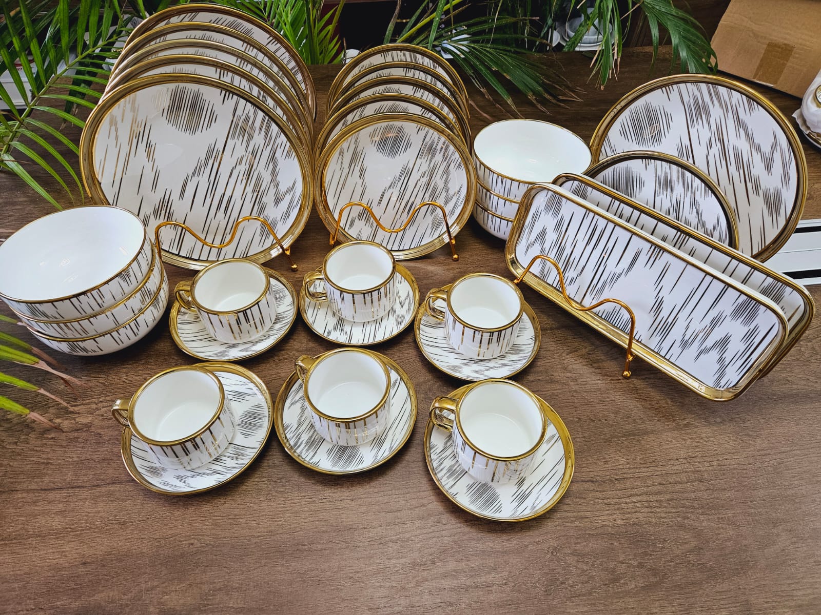 32pcs dinner set new | - Elegant Households KE