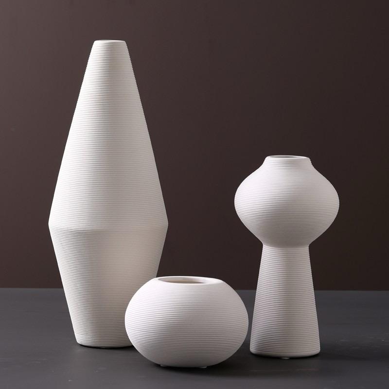 3pcs simple elegant ceramic vases | - Elegant Households KE