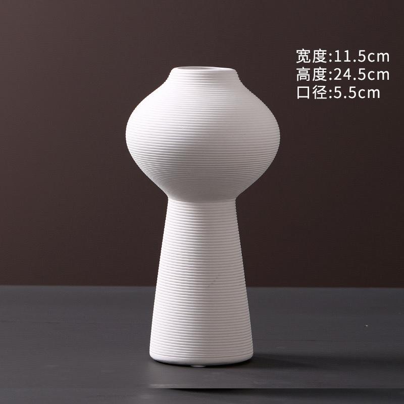 3pcs simple elegant ceramic vases | - Elegant Households KE