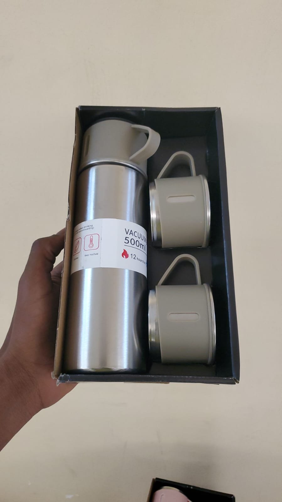 500ml Thermo flask with 2 cups | - Elegant Households KE