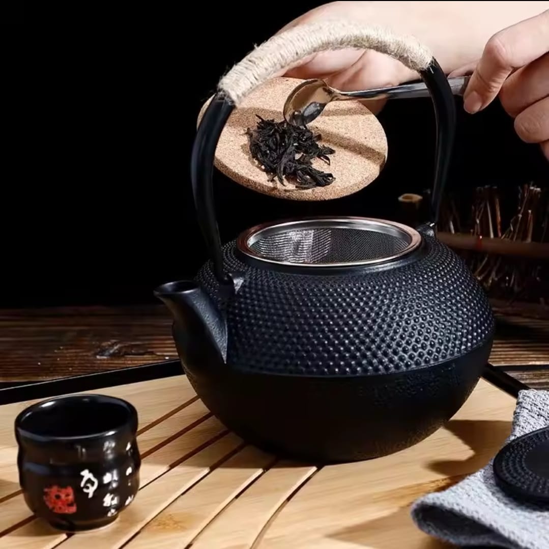 900ml Cast Iron Set Teapot Japanese Tea Tetsubin Pot | - Elegant Households KE