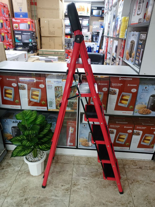 Stepping ladders