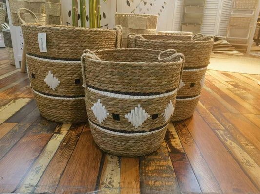 High Quality Set of 3 Stackable handmade baskets 🧺 