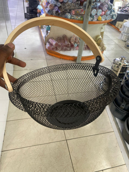 Metal fruit holders