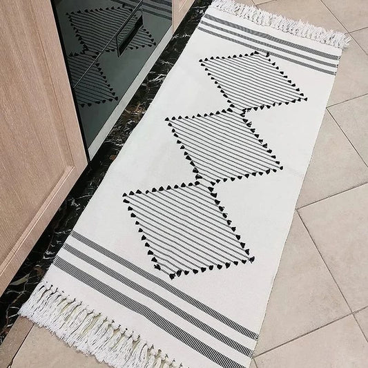 Bohemian Geometric Rugs with Tassles