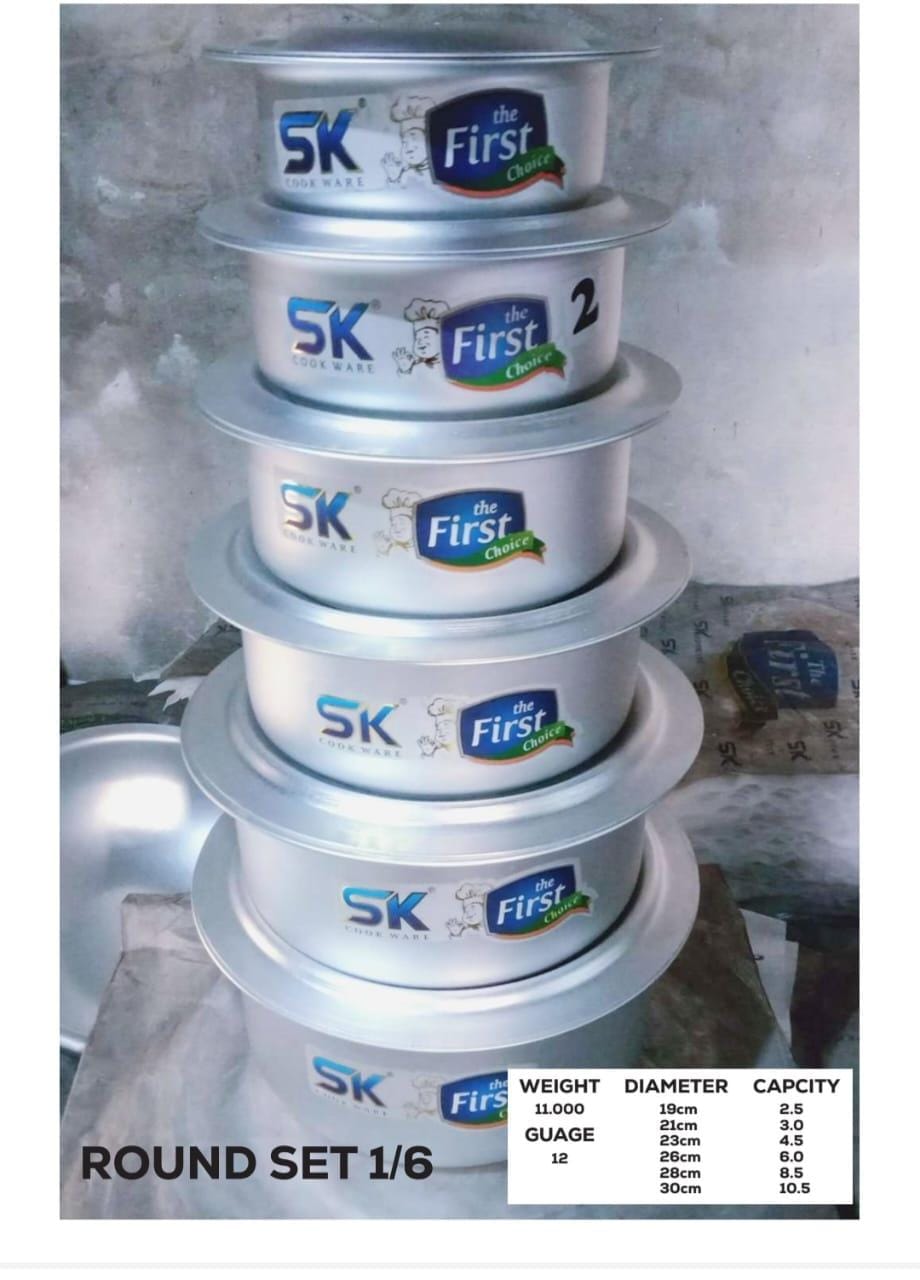 Agonised round casserole Sk Capacity 2:5ltr Capacity 3:0ltrCapacity 4:5ltr Capacity 6:0 ltr Capacity 8:5 ltr Capacity 10:5ltr | - Elegant Households KE