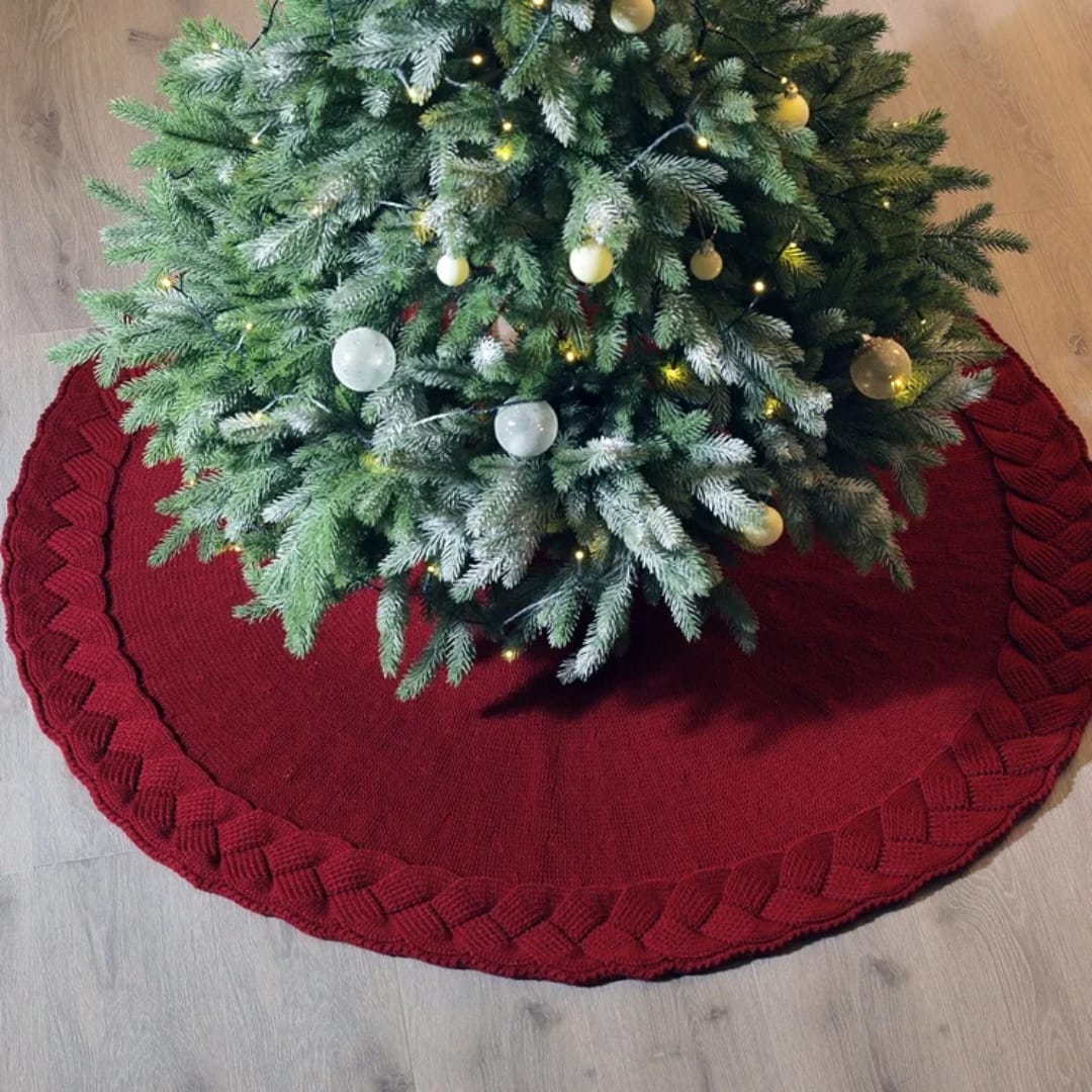 Christmas Knitted Tree Skirt | - Elegant Households KE