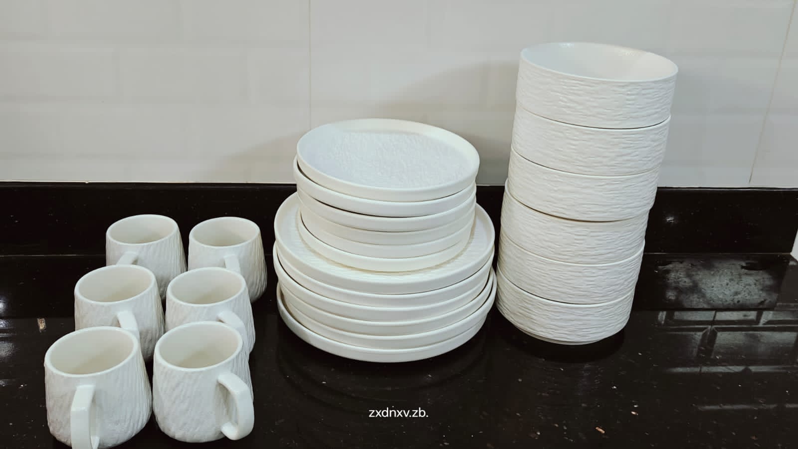 Classic White Ceramic Dinner Set | - Elegant Households KE