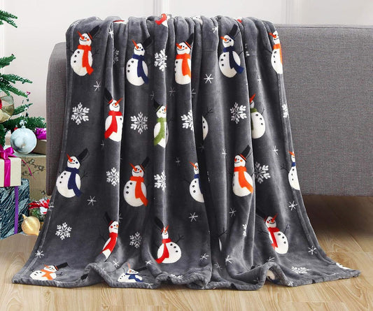 Cozy Snowflake Elk Winter Blanket – Thick Plush, Machine Washable for Home, Travel & Office Nap | - Elegant Households KE