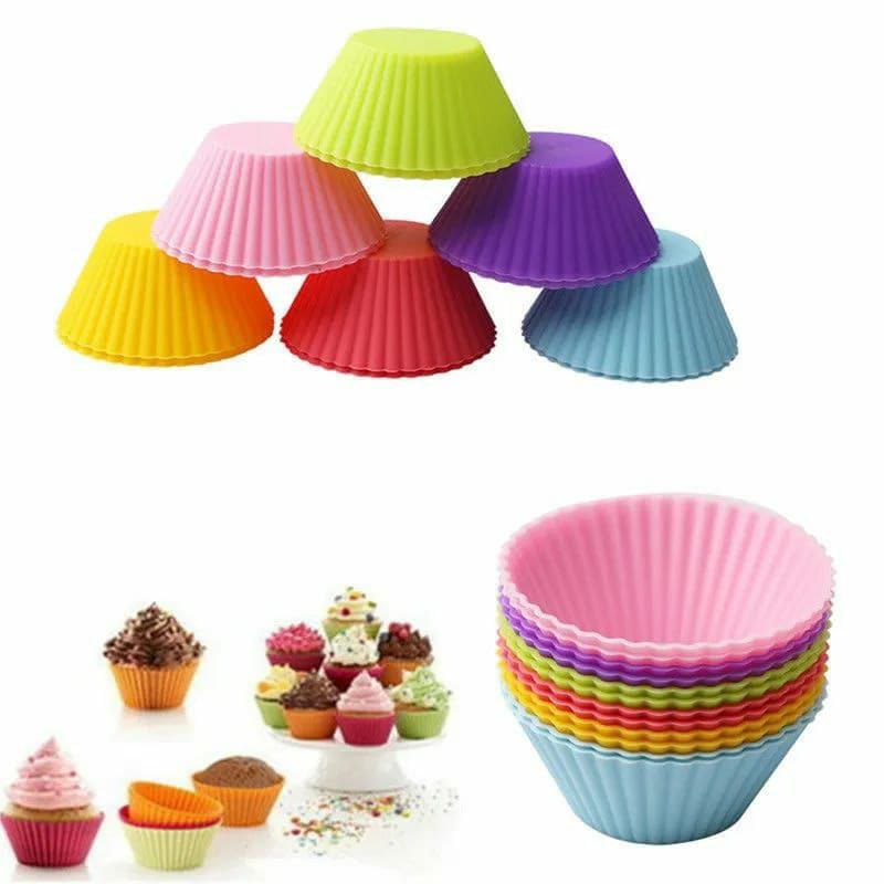 Cupcake Moulds Kenya – Silicone Baking Set (12pcs)