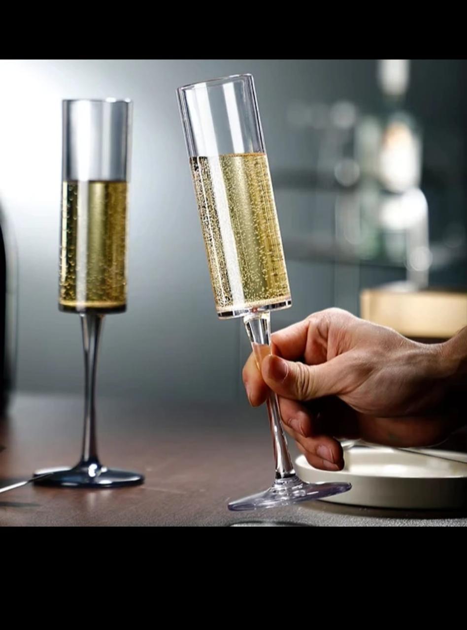 Elegant Crystal Champagne Glass flutes | - Elegant Households KE