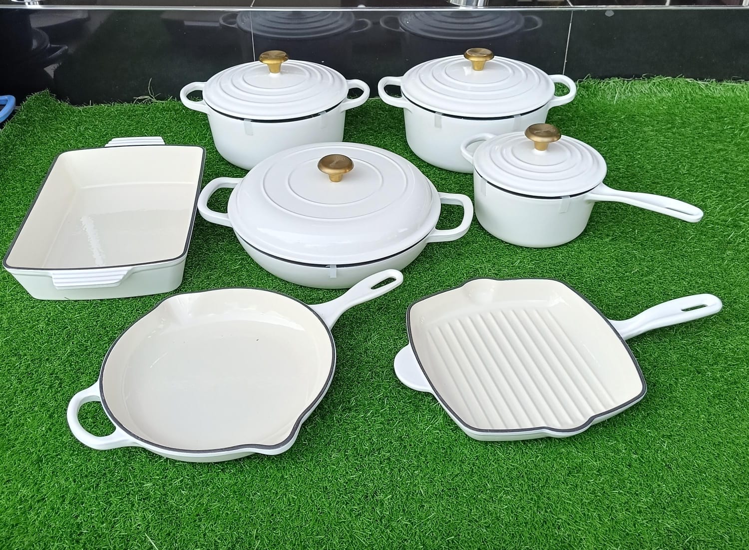 Cast Iron Cooking Pot - Enamel Multi-Purpose Pot for Kitchen