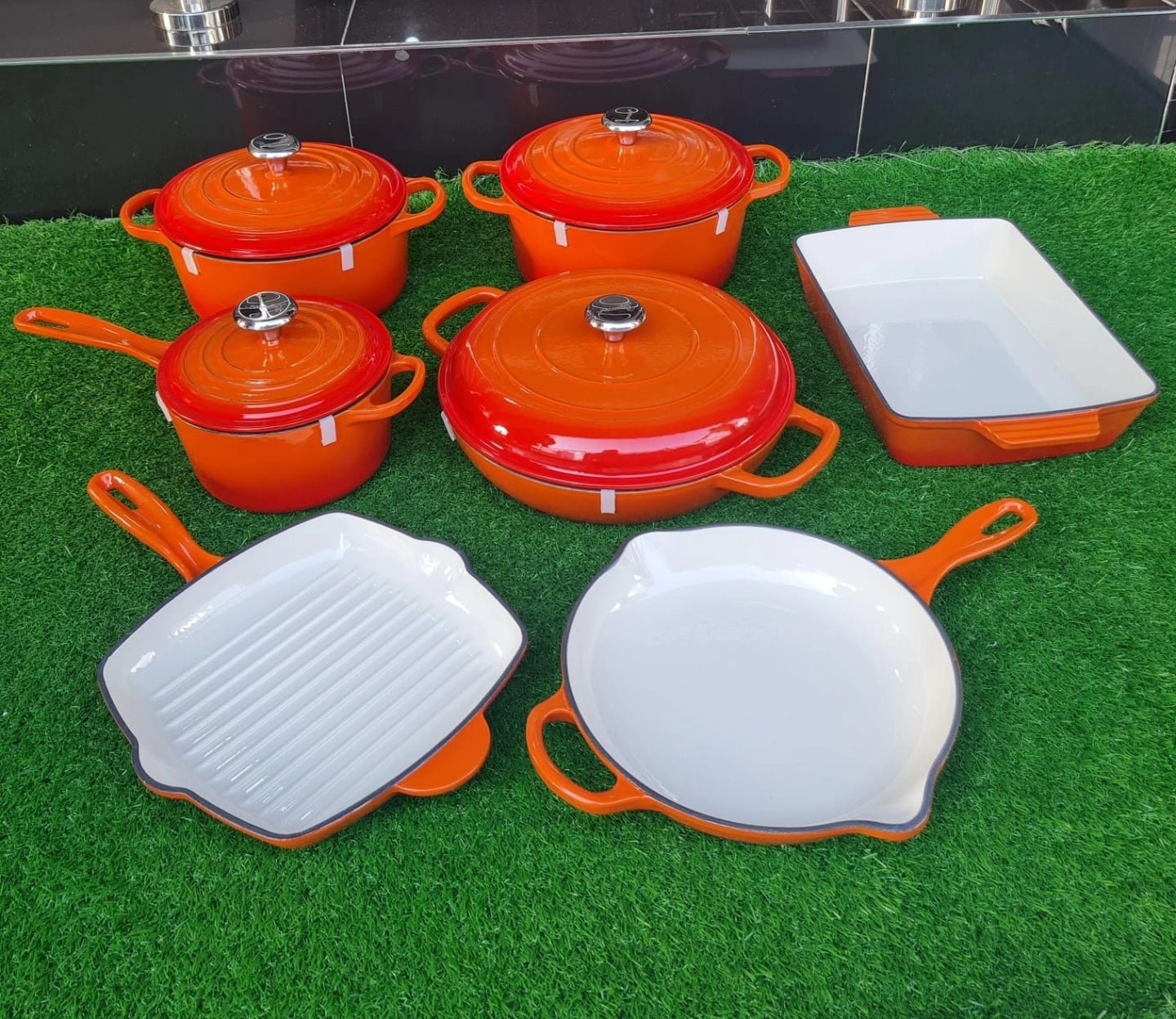 Enamel Cast iron cooking pots | - Elegant Households KE
