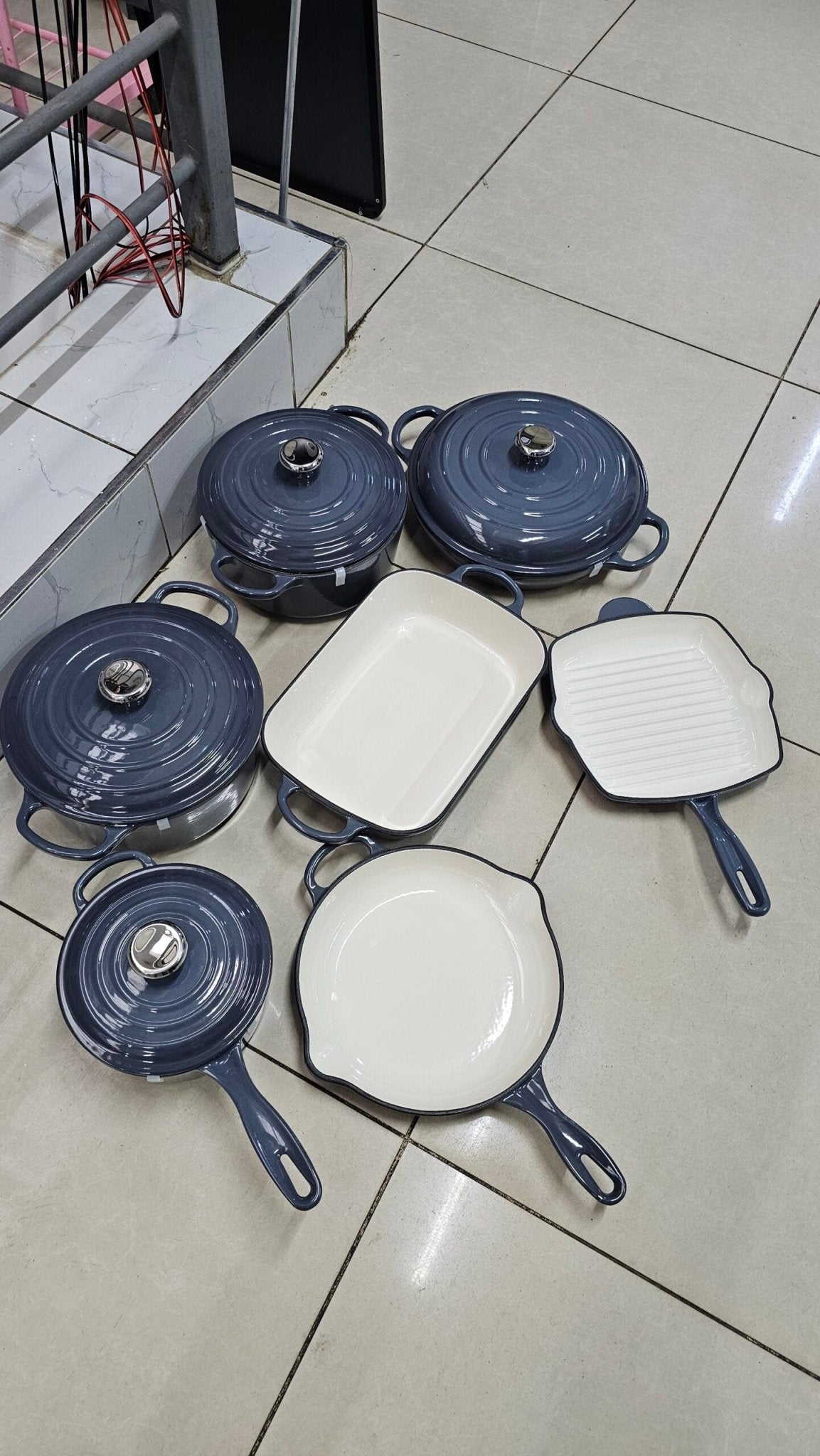 Enamel Cast iron cooking pots | - Elegant Households KE