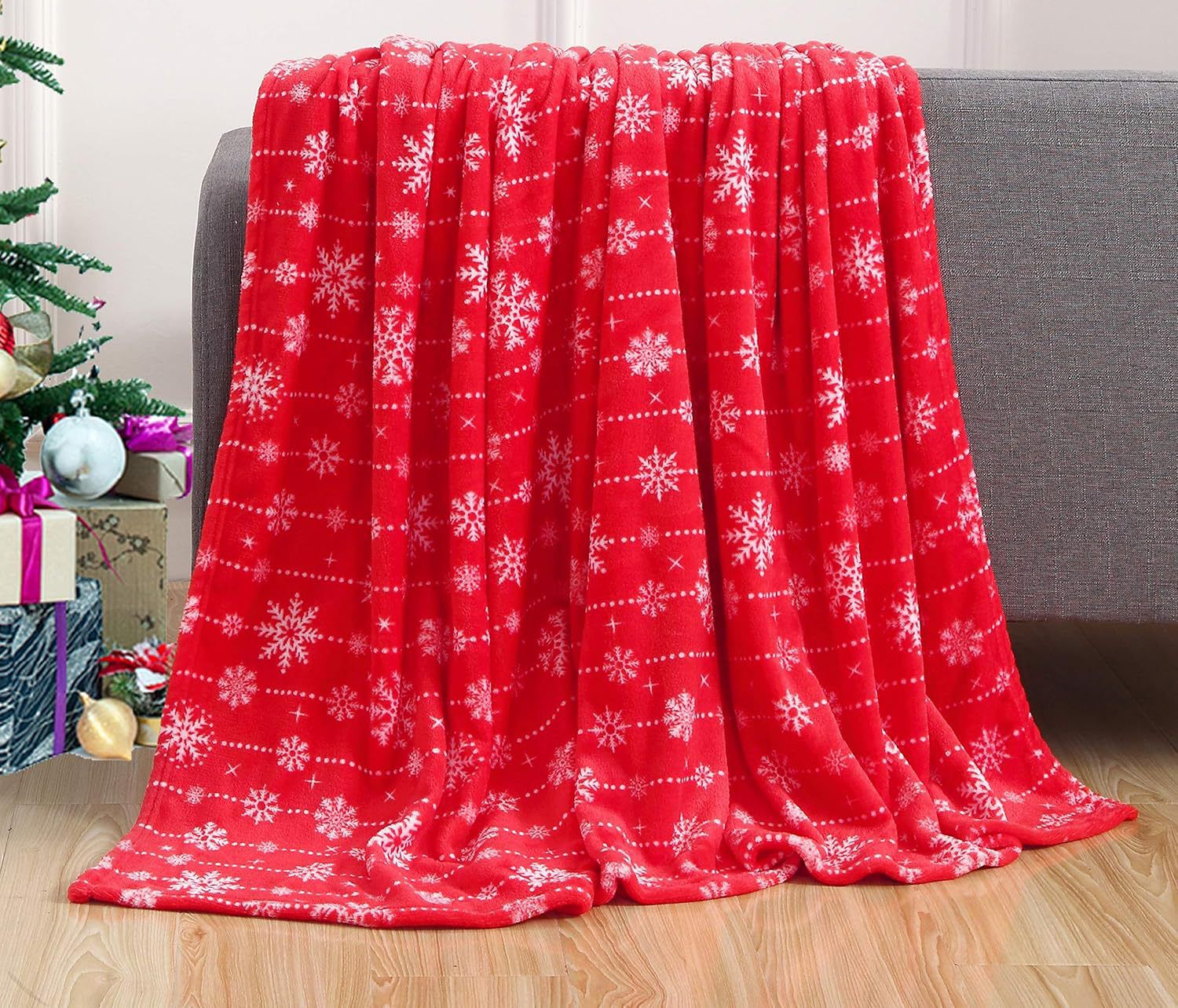 Flannel Christmas Throw Blanket | - Elegant Households KE
