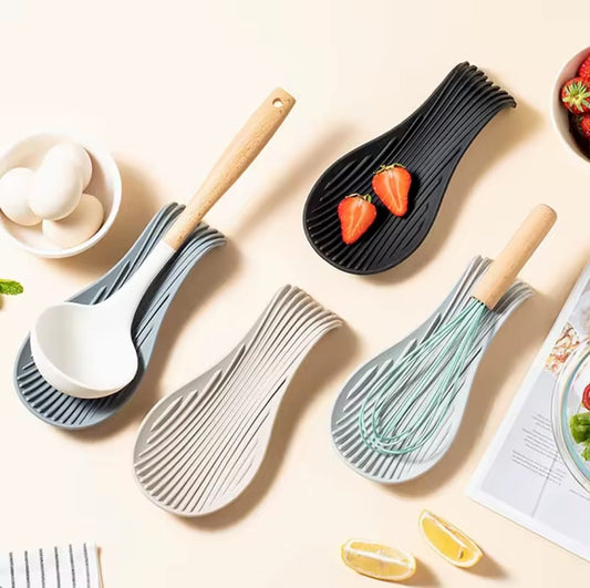 Silicone Spoon Rest – Flexible Kitchen Utensil Holder in Kenya