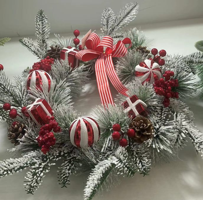 Front Door Christmas Wreath Decoration. | - Elegant Households KE