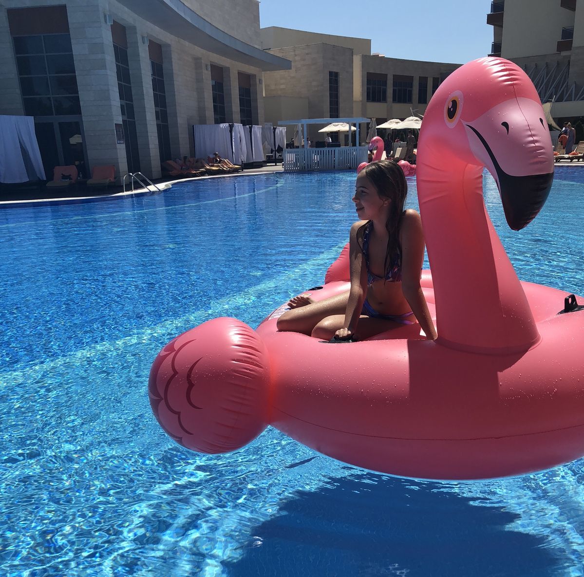 Giant Inflatable Flamingo Float 178×135 cm – Cute Pink Pool Lounger for Kids & Adults | - Elegant Households KE