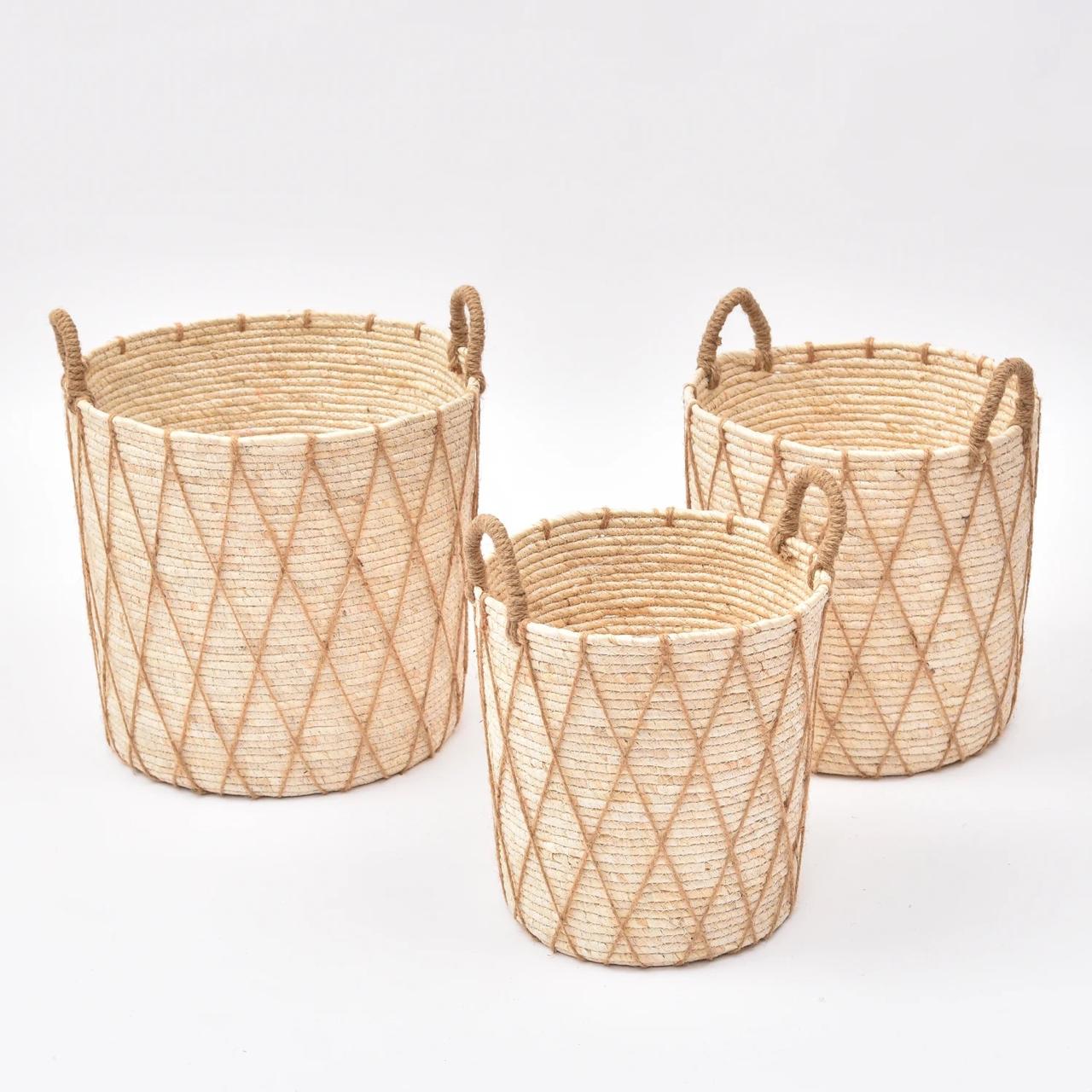 High Quality Set of 3 Stackable handmade baskets 🧺  | - Elegant Households KE
