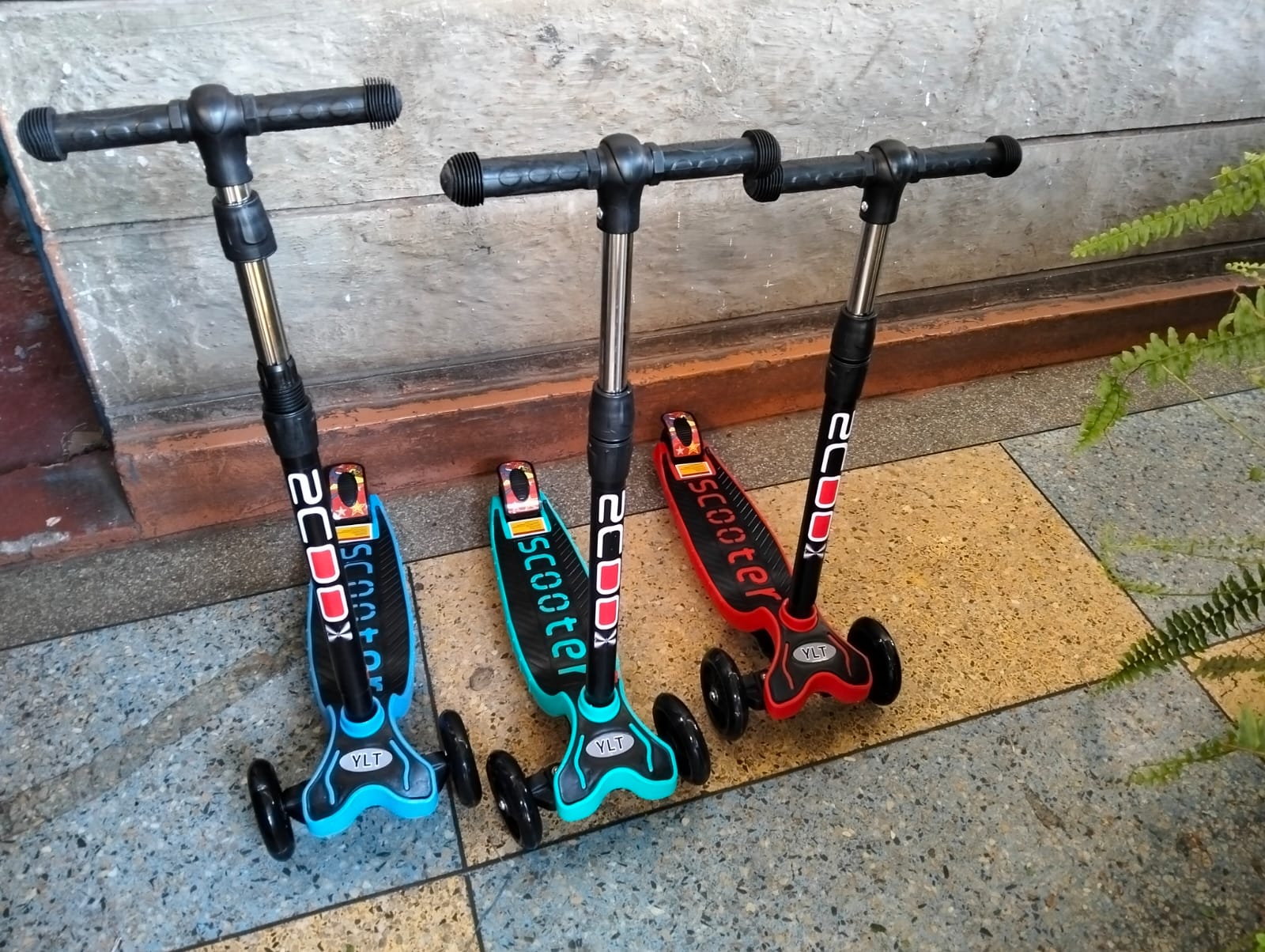 Kids Scooter Adjustable Height with Light Up Wheels | - Elegant Households KE