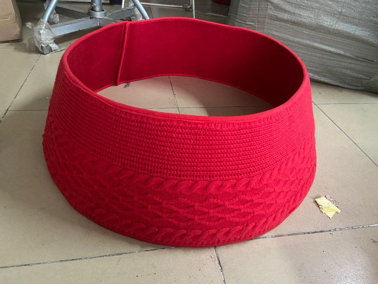 Knitted Christmas Tree Collar. | - Elegant Households KE