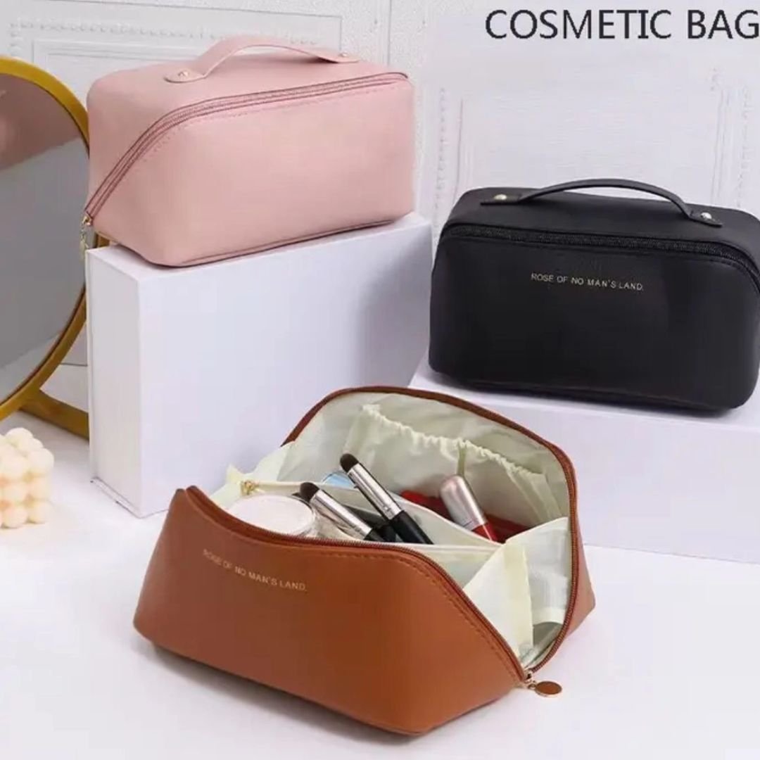 Large capacity Cosmetic Bag Makeup Organizer | - Elegant Households KE