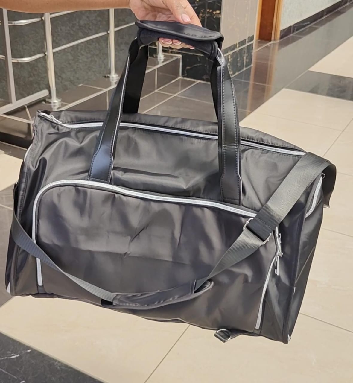 Large convertible travel bag | - Elegant Households KE