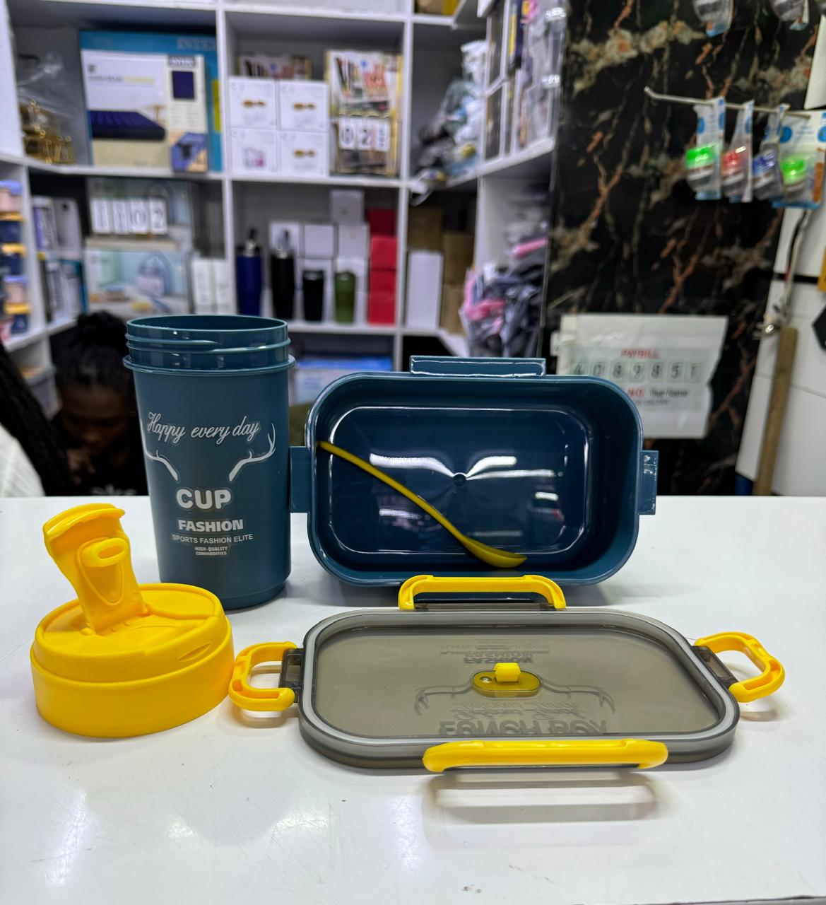 Lunch Box &amp; Tumbler Bottle | - Elegant Households KE