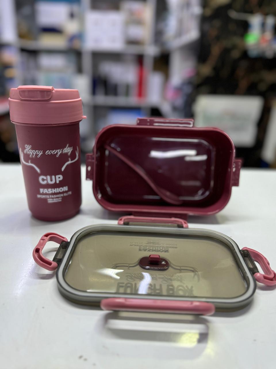 Lunch Box &amp; Tumbler Bottle | - Elegant Households KE