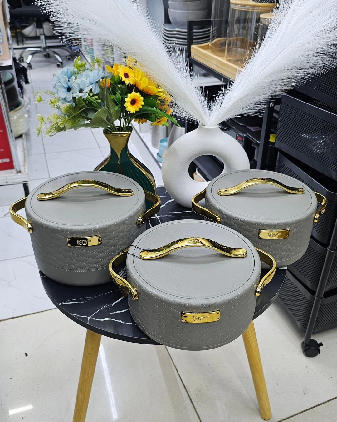 Luxurious Insulated Hotpots | - Elegant Households KE