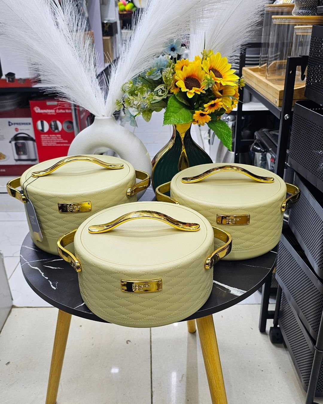 Luxurious Insulated Hotpots | - Elegant Households KE