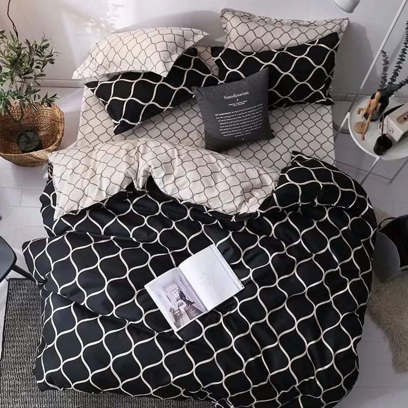 Luxury Nordic Style Duvet Cover Set – Cotton Microfiber Bedding with Bedsheet & 4 Pillowcases, Modern Black & White Striped Design (6x6 / 6x7) | - Elegant Households KE