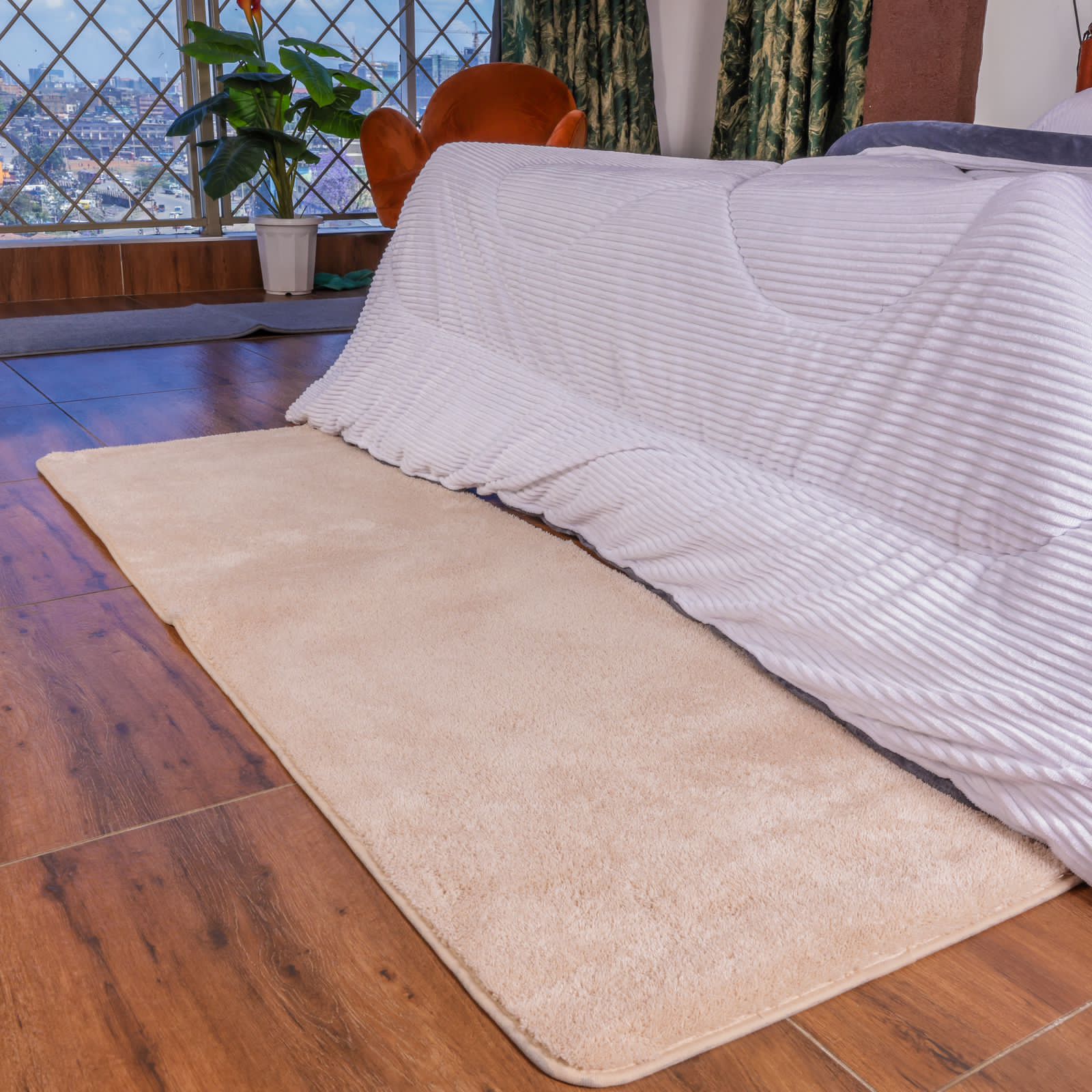 Non Slip Absorbent bedside mat Soft luxurious | - Elegant Households KE