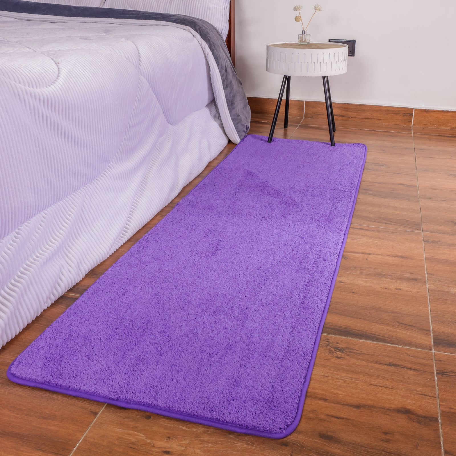 Non Slip Absorbent bedside mat Soft luxurious | - Elegant Households KE