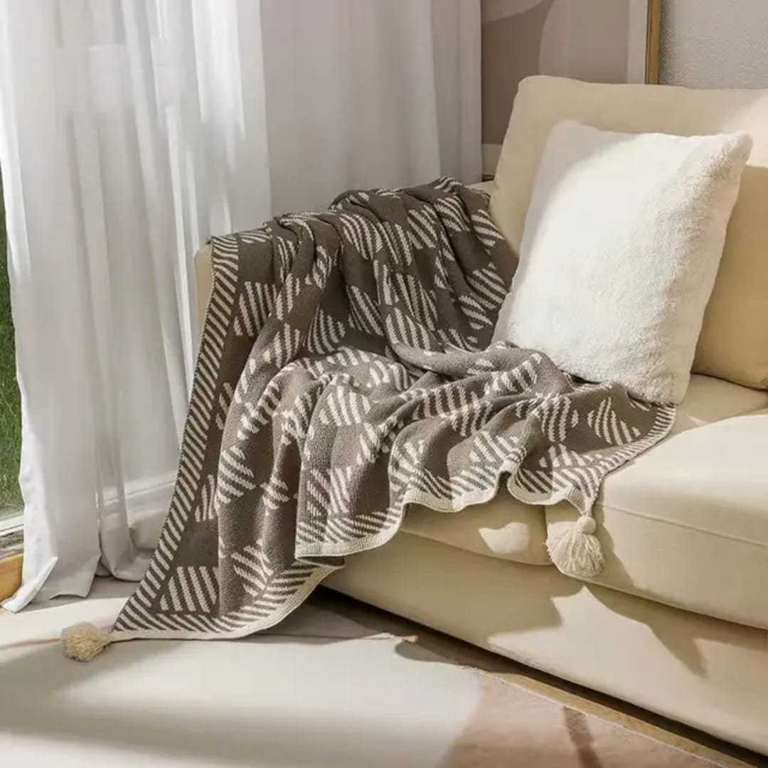Nordic Bohemian knitted throw blankets with tassels | - Elegant Households KE