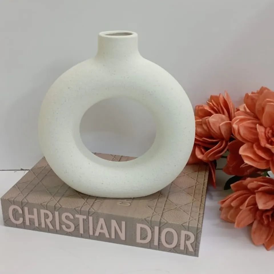 Nordic Doughnut Vase | - Elegant Households KE