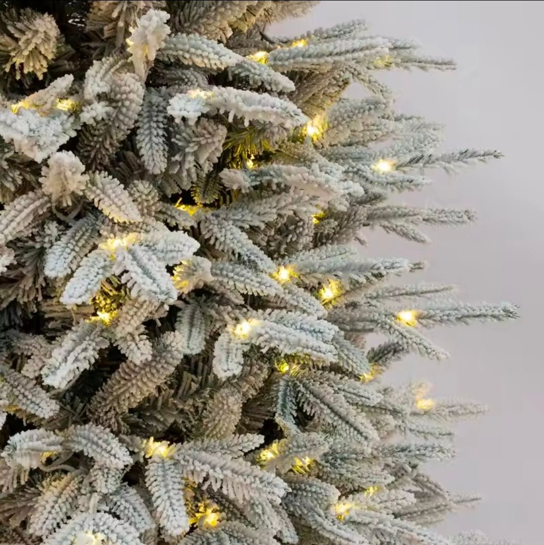 Premium Snow - Flocked Spruce Christmas Tree – Dense, Hinged & Ultra - Realistic (6ft / 7ft / 8ft) | - Elegant Households KE