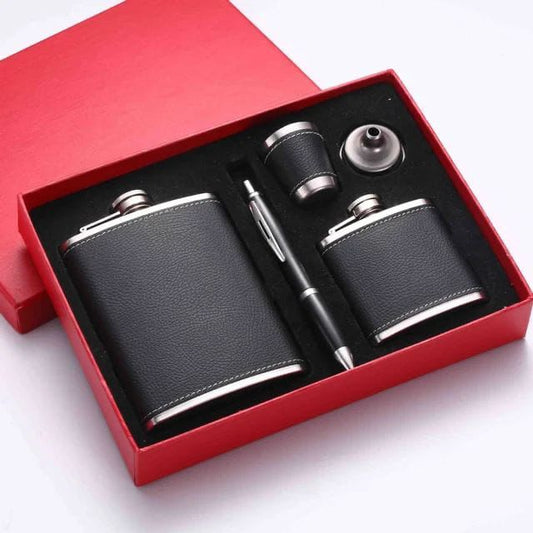 Black Leather Whiskey Flasks Gift Set – 2 Flasks, Pen, Tot Glass & Funnel