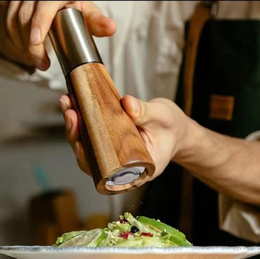 2pcs set Luxury kitchen pepper & salt grinder