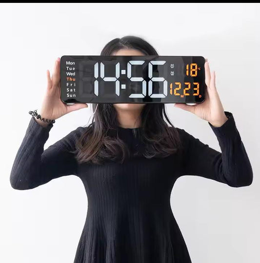 Beautiful led wall clock