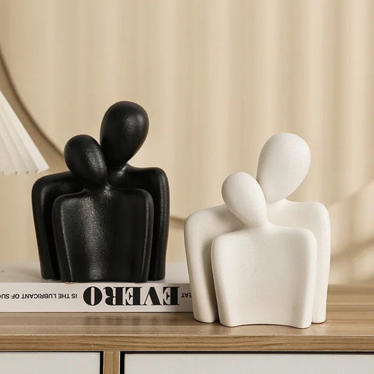 Abstract Couple Sculpture – Modern Unbreakable Resin Love Statue Home Decor