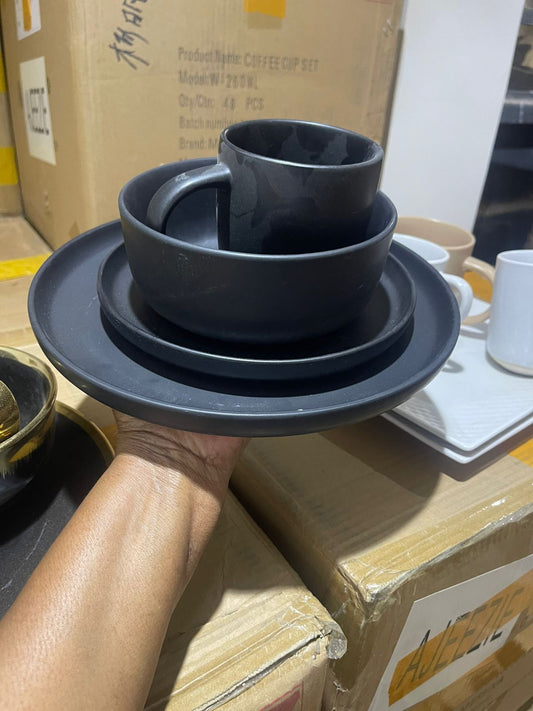 24pcs Black Dinner Set – Modern Plates, Bowls, Cups & Side Plates