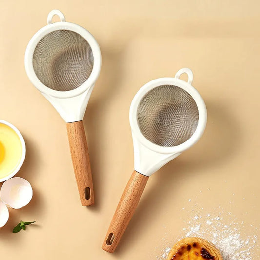 Wooden handle stainless steel fine mesh sieve/strainer