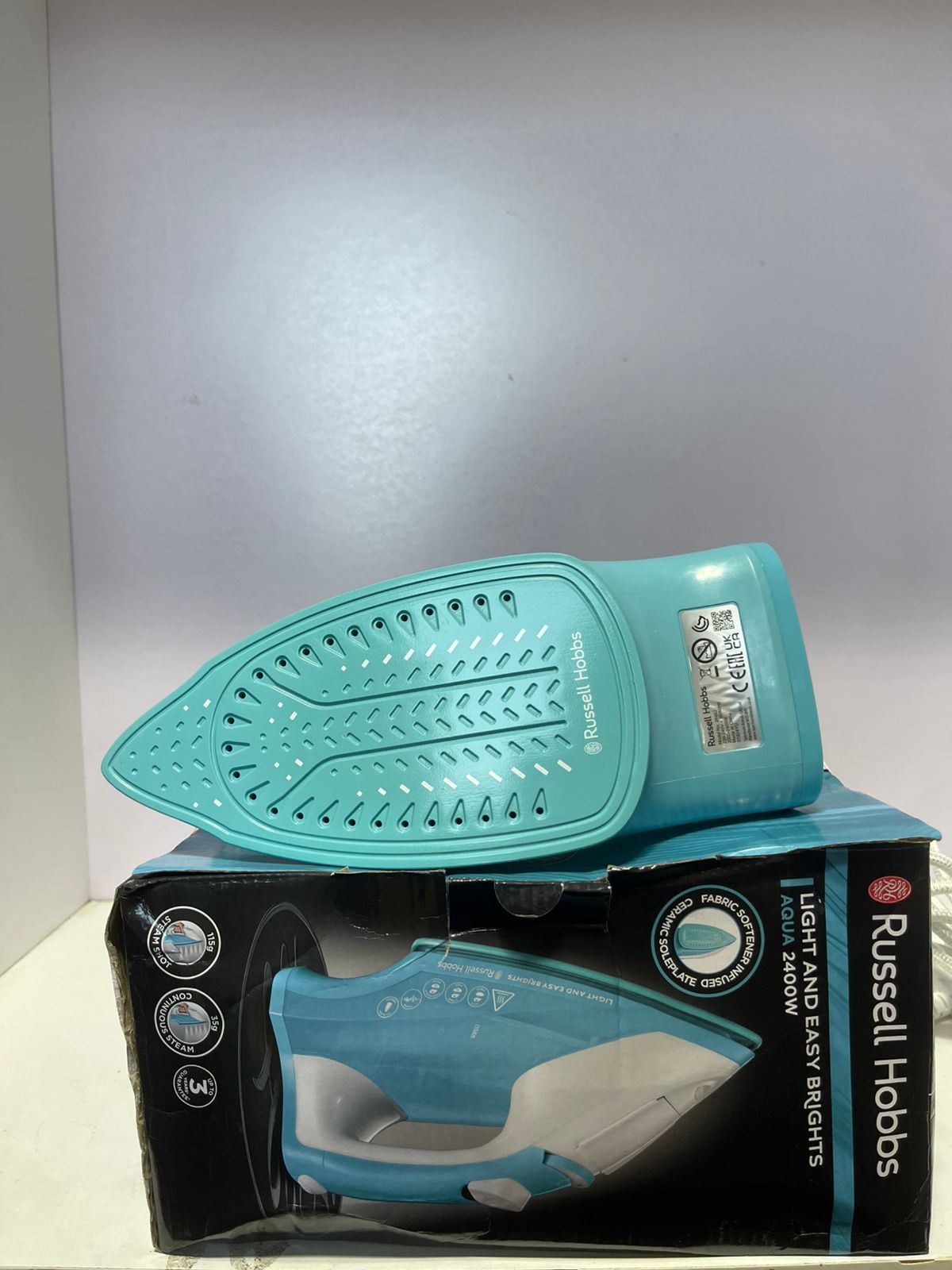 Russell Hobbs Steam Iron - Powerful, Durable & Easy to Use | - Elegant Households KE